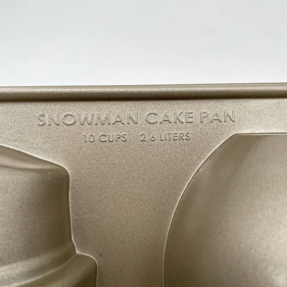 Williams Sonoma Nordic Ware Snowman Cake Mold Pan Christmas 3D 10 Cup 2.6 Liter